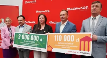 2 mln zł na drogi i kanalizację w gminie Brudzeń Duży. Będzie też remont zabytkowego dworku
