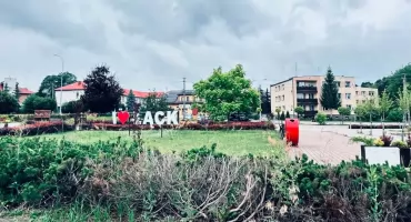 Skwer w centrum Łącka przejdzie przebudowę