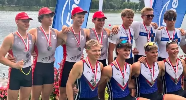 Mistrzowie i wicemistrzowie Polski Juniorów 2026 z PTW. Płoccy wioślarze z medalami